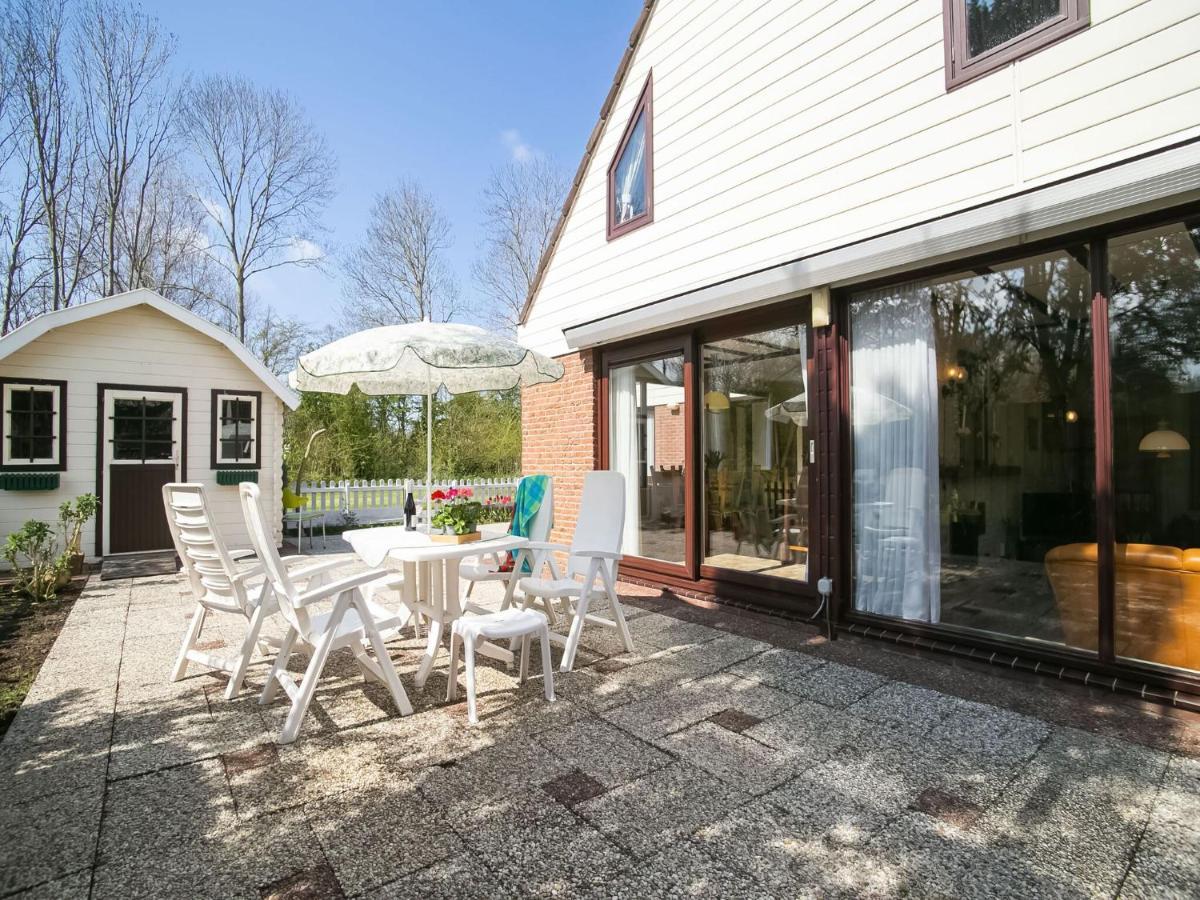Holiday Home In Noordwijkerhout With Terrace Close To A Lake Zewnętrze zdjęcie